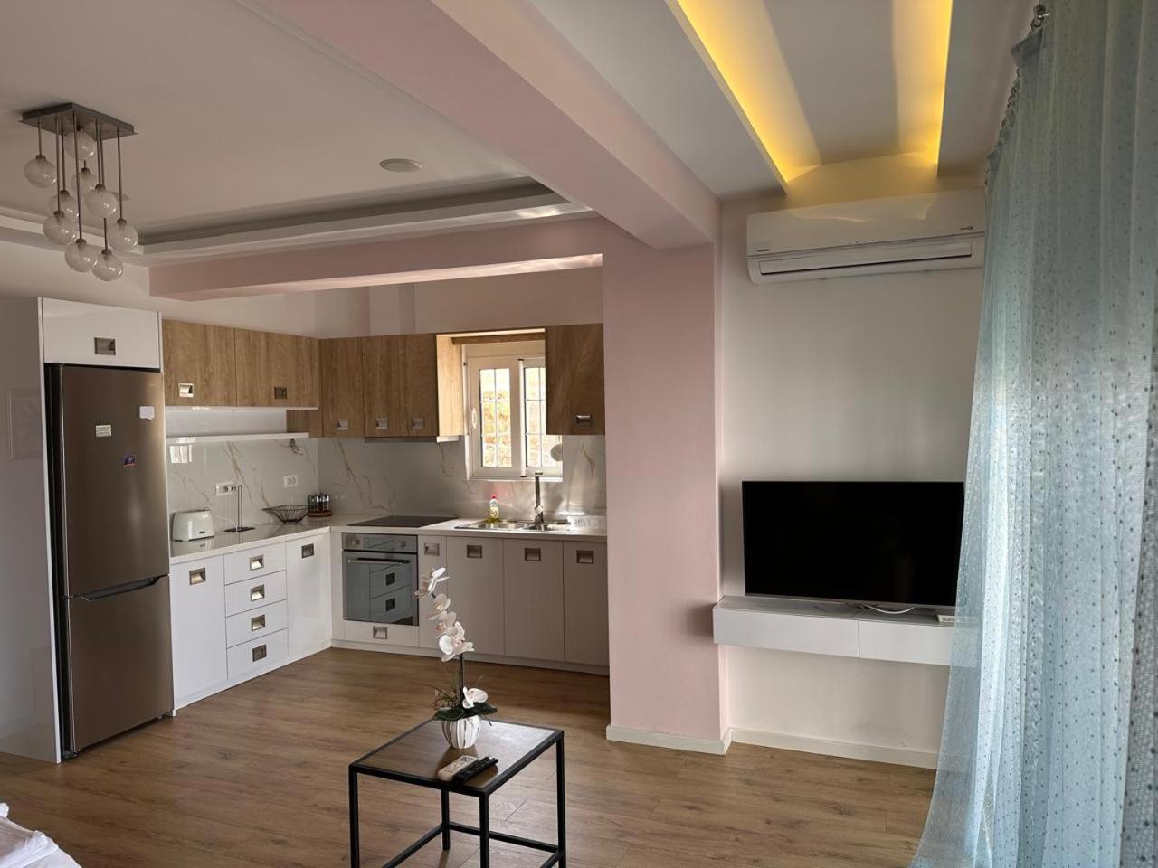 Apartments,vila *